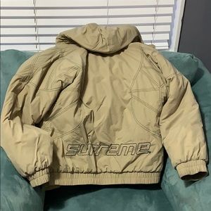 Supreme Puffers for Men - Poshmark